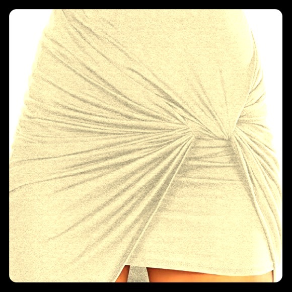 Charlotte Russe Dresses & Skirts - 3/$15 High low skirt